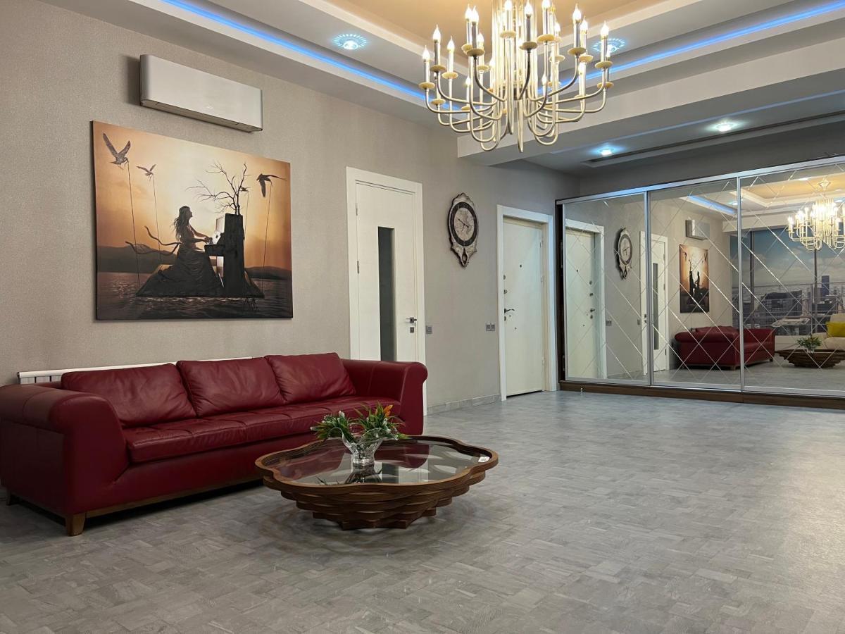Megafun Luxury Family Apartment Baku Exteriör bild