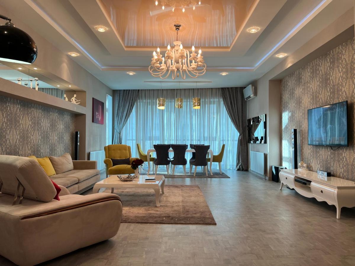 Megafun Luxury Family Apartment Baku Exteriör bild